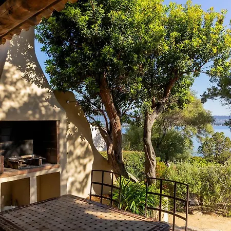 别墅 乌帕维多努酒店 *