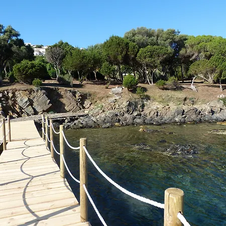 乌帕维多努酒店 维琪奥港