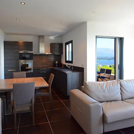 乌帕维多努酒店 别墅